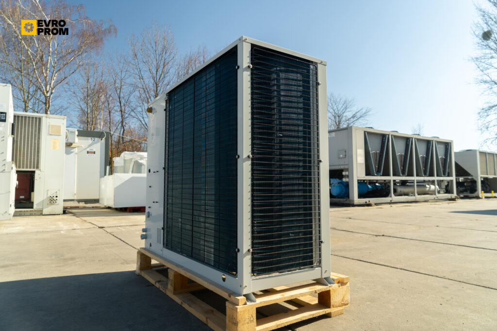 Чіллер/Тепловий насос CLIMAVENETA MEHP IB G07 18Y 15.6 кВт/17.2 кВт