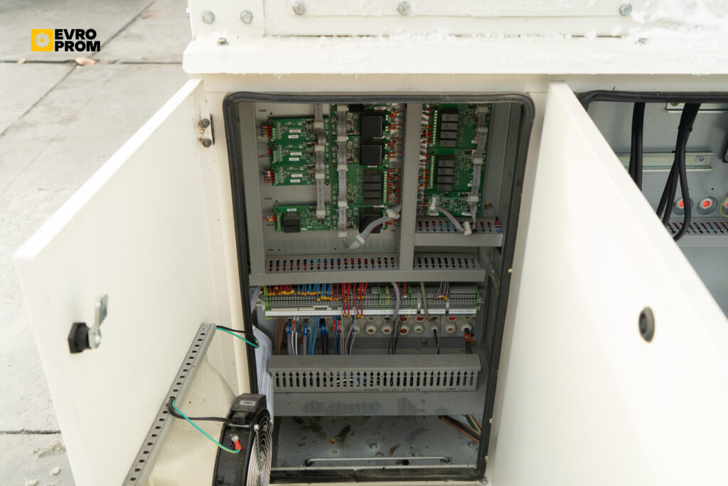 Aircooled chiller Trane CGAM 100 HE SQ 283 kW