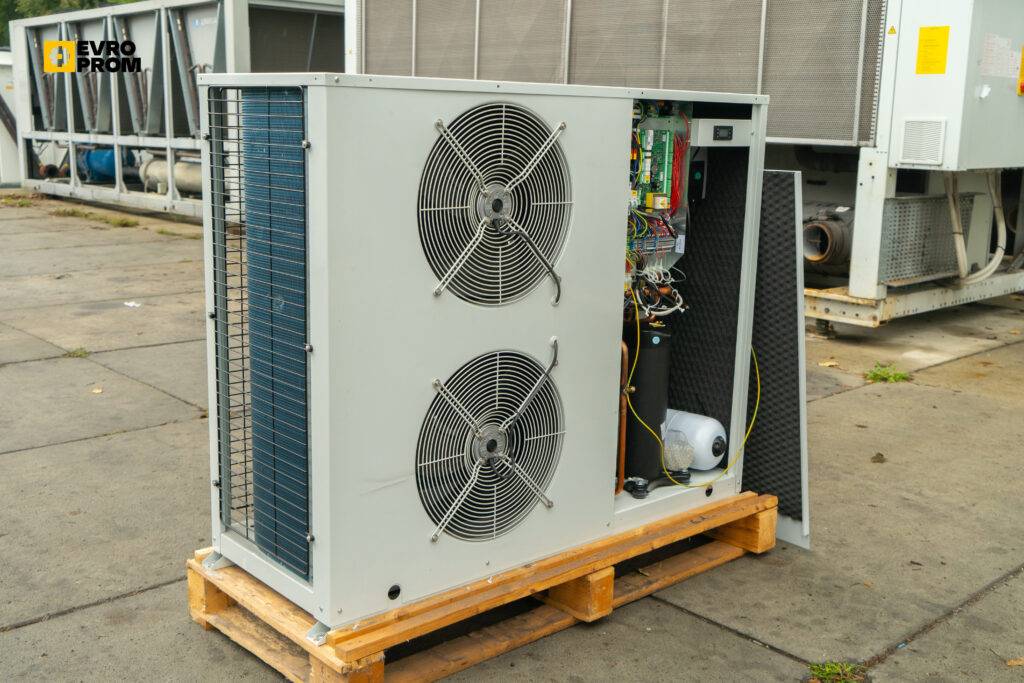 Чиллер/Тепловой насос CLIMAVENETA I BX N 015T HANRV 14.7 кВт/17.2 кВт