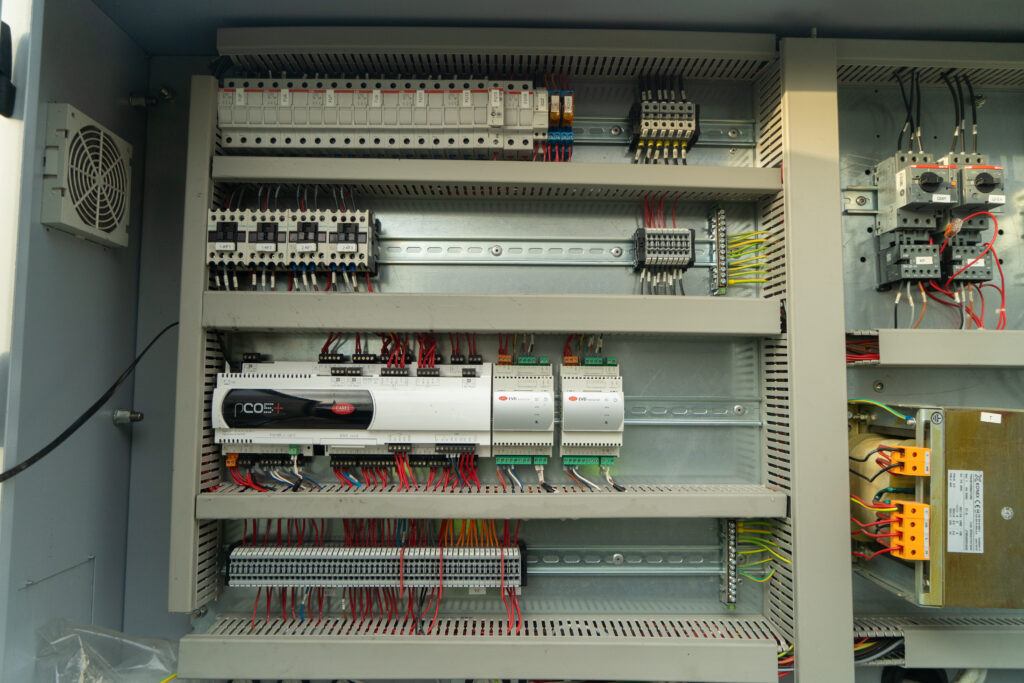 Чіллер Systemair Syscroll 290 Air CO mchx 1PSP 287.4 кВт
