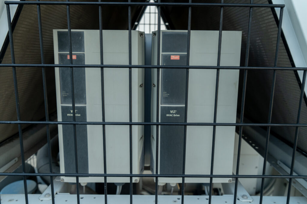 Kaltwassersatz CARRIER 30 RBM RBP 260 260 kW
