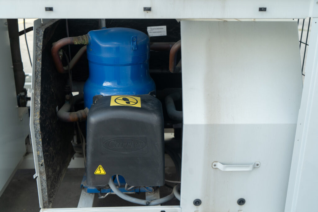 Kaltwassersatz CARRIER 30 RBM RBP 260 260 kW