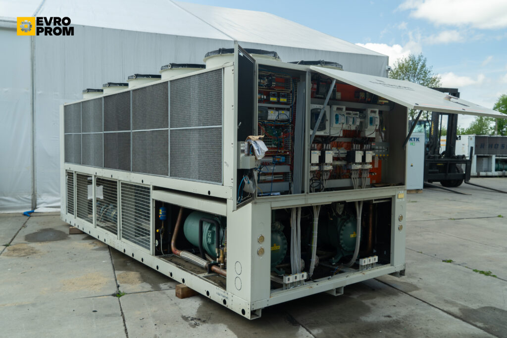 Чиллер Emerson SLS 054011013100F1 482 кВт