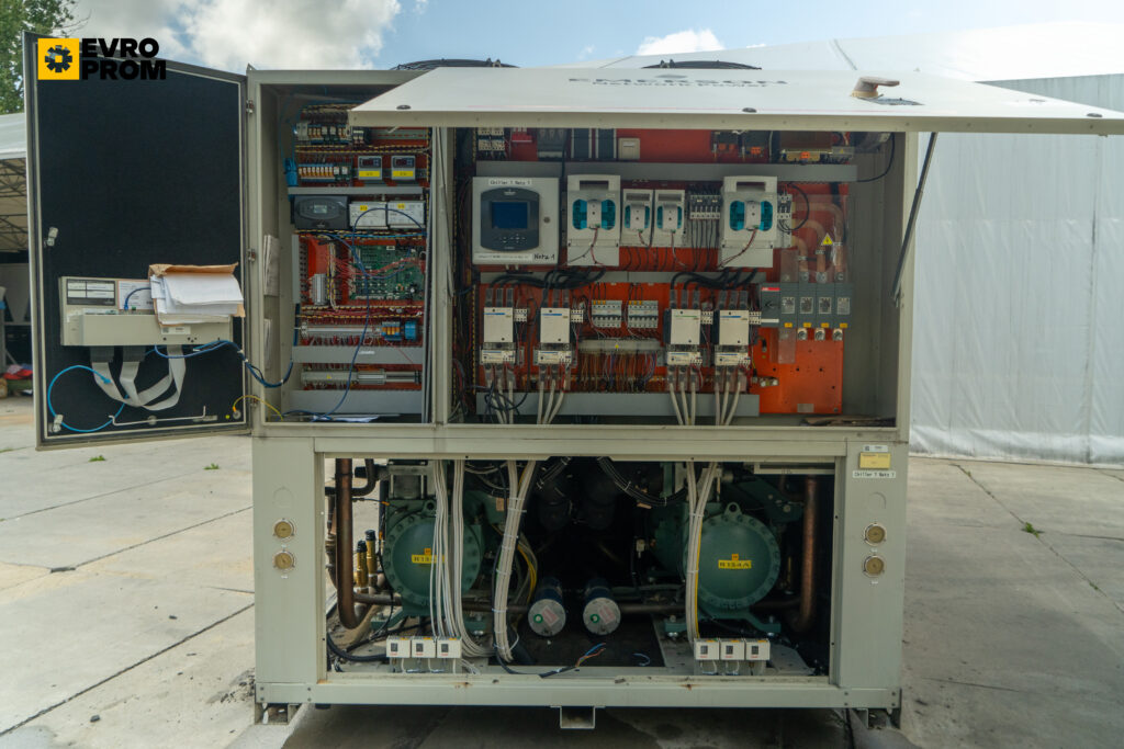 Чиллер Emerson SLS 054011013100F1 482 кВт