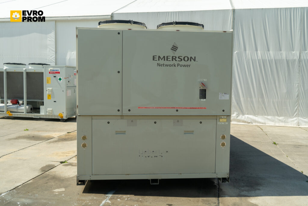 Чиллер Emerson SLS 054011013100F1 482 кВт