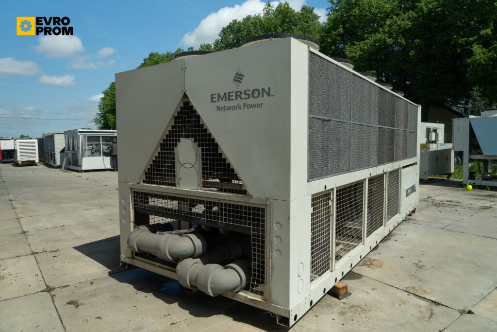 Чиллер Emerson SLS 054011013100F1 482 кВт