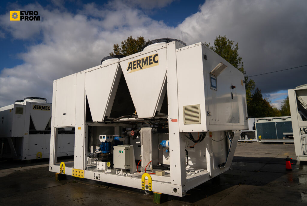 Kaltwassersatz AERMEC NRB0800 L 217 KW