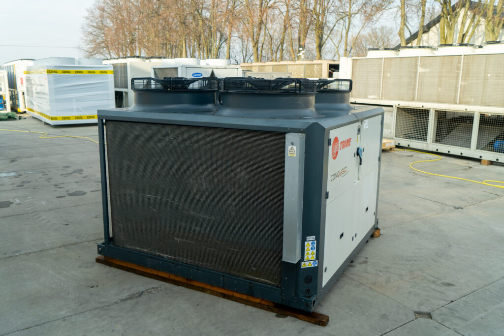 Чиллер TRANE CGAX 046 LN 129 кВт