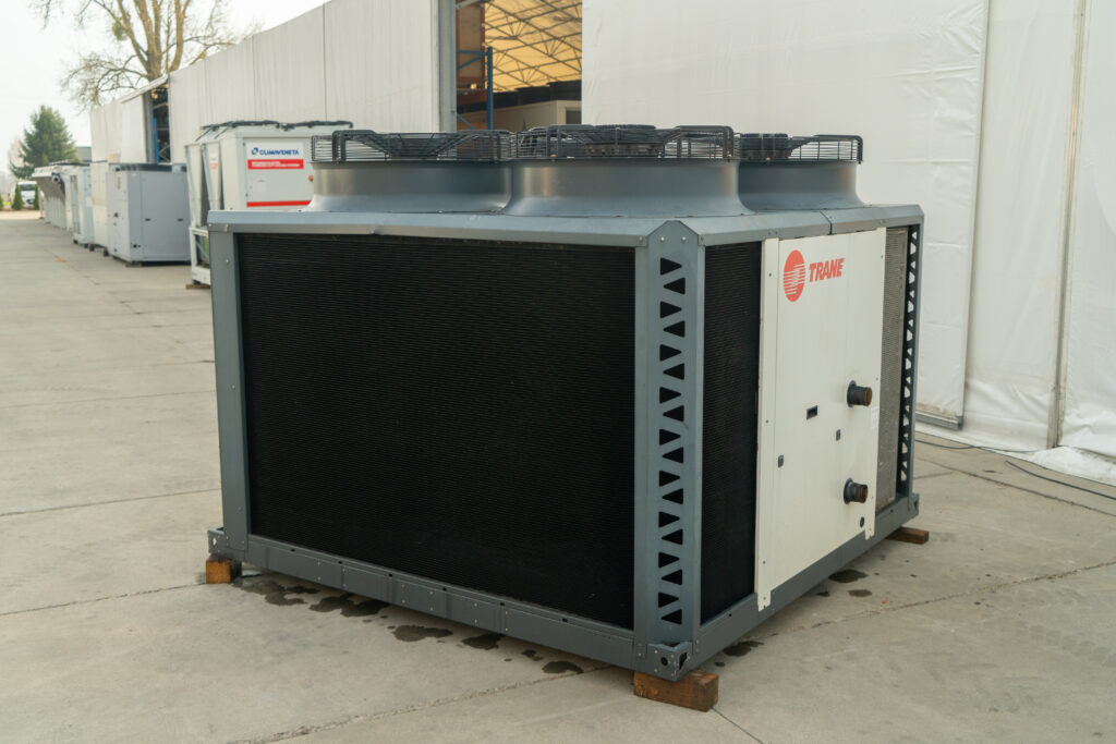 Чиллер TRANE CGAX 046 LN 129 кВт