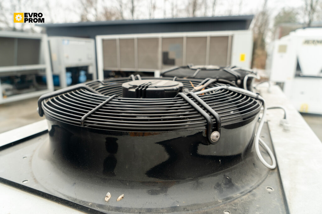 Kaltwassersatz TECHNOTRANS OMEGA K 400L 55 KW