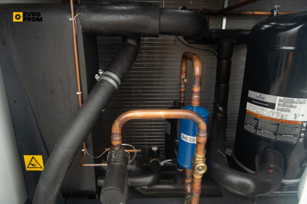 Kaltwassersatz TECHNOTRANS OMEGA K 400L 55 KW