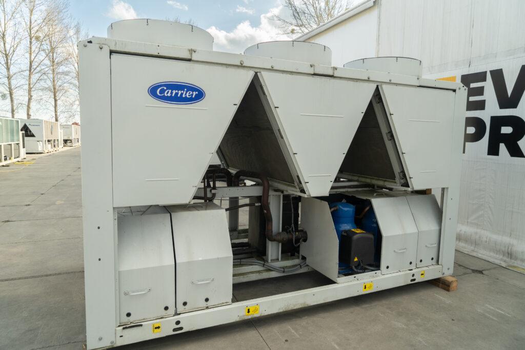 Kaltwassersatz CARRIER 30 RBP 330 0021 PE 330 KW