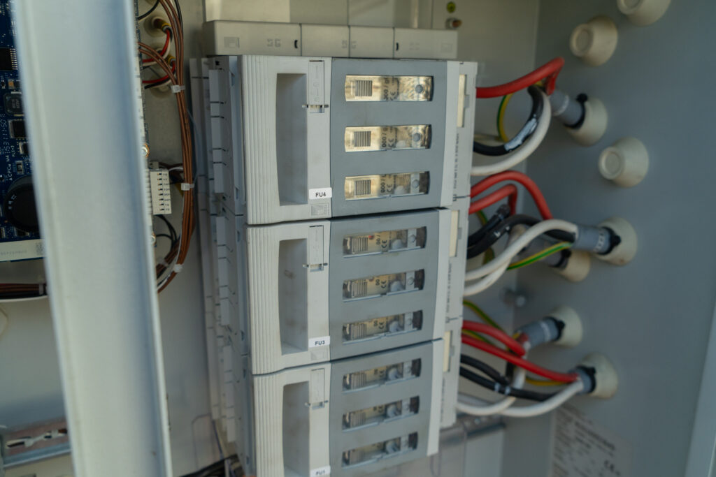Kaltwassersatz CARRIER 30 RBP 330 0021 PE 330 KW