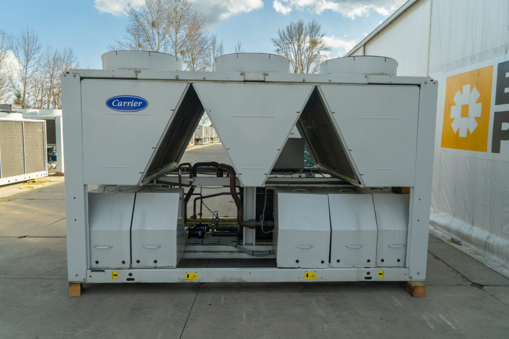 Kaltwassersatz CARRIER 30 RBP 330 0021 PE 330 KW