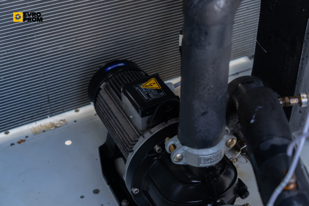 Kaltwassersatz CARRIER RBSY045B0023 PE 44 KW