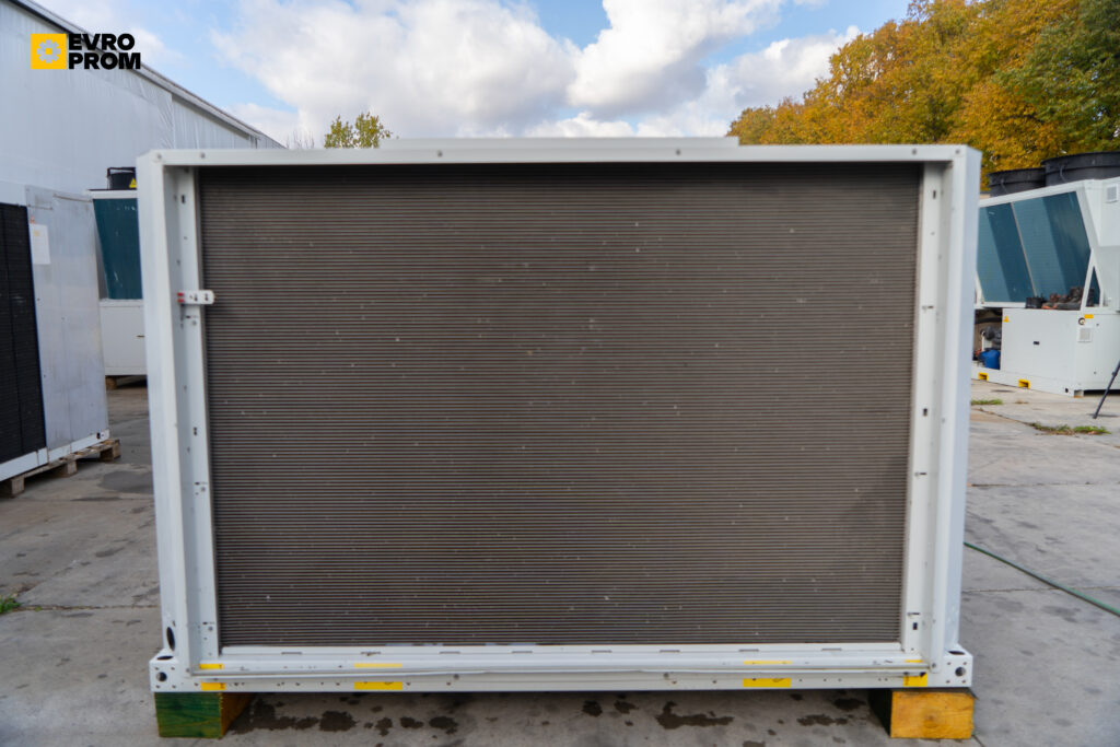 Kaltwassersatz CARRIER RBSY045B0023 PE 44 KW
