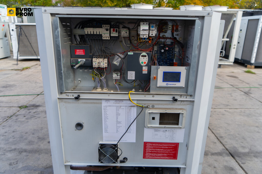 Kaltwassersatz CARRIER RBSY045B0023 PE 44 KW