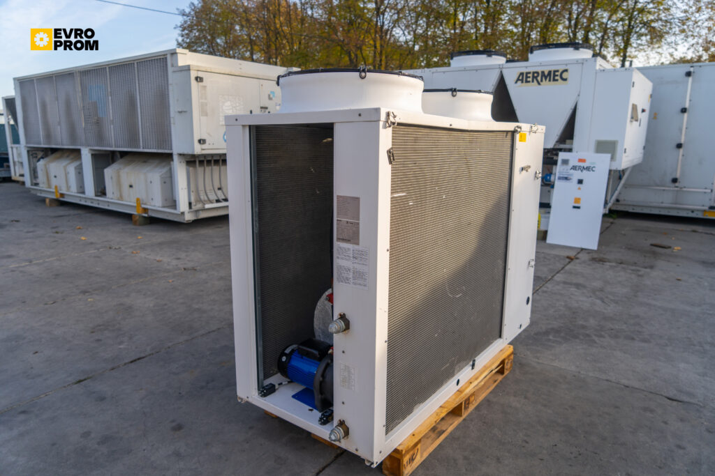 Aircooled chiller AERMEC ANL152 A Y 33.7 KW