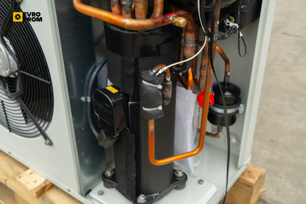 Чиллер/Тепловой насос CLIMAVENETA MEHP IB G07 15Y 13.5 кВт/15.3 кВт