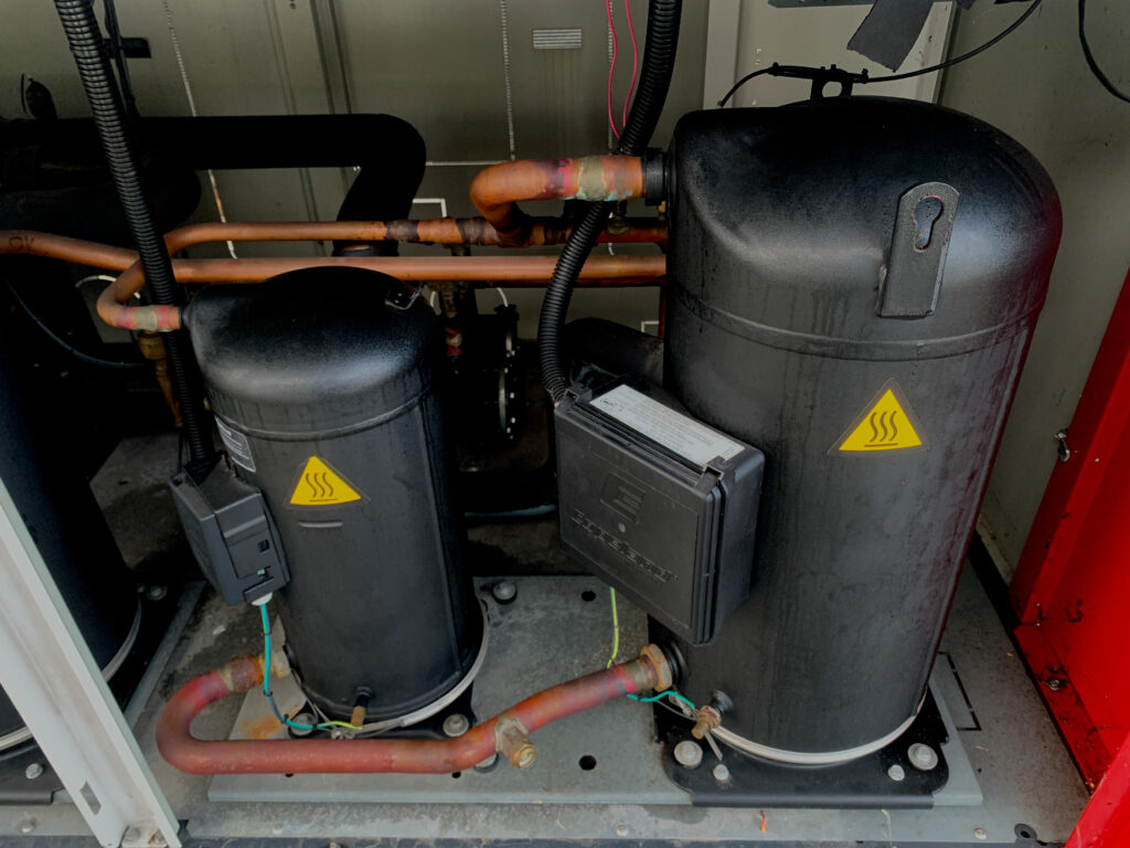 Чіллер LENNOX NAC 230D NM5M 236 кВт