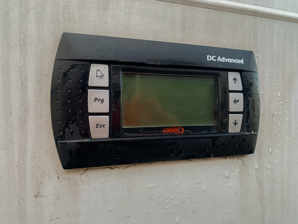 Чіллер LENNOX NAC 230D NM5M 236 кВт