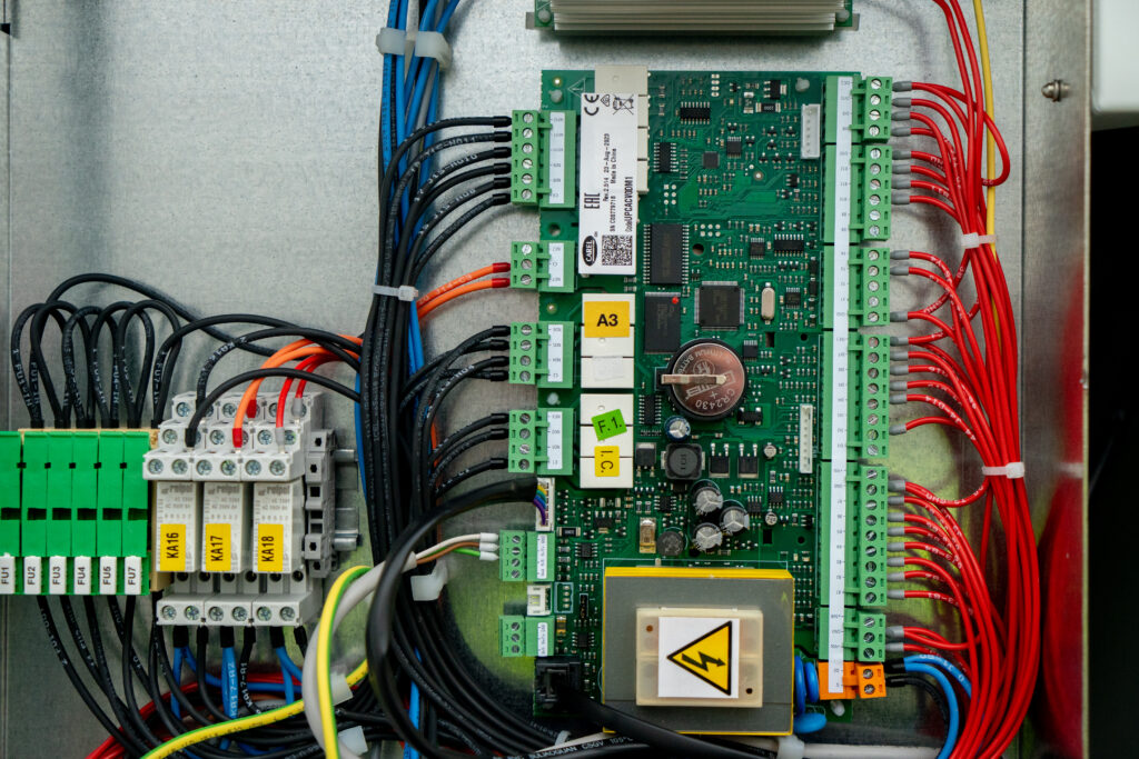 Чиллер/Тепловой насос Climaveneta I BX N 025T HANRV 24.7 кВт/26.1 кВт