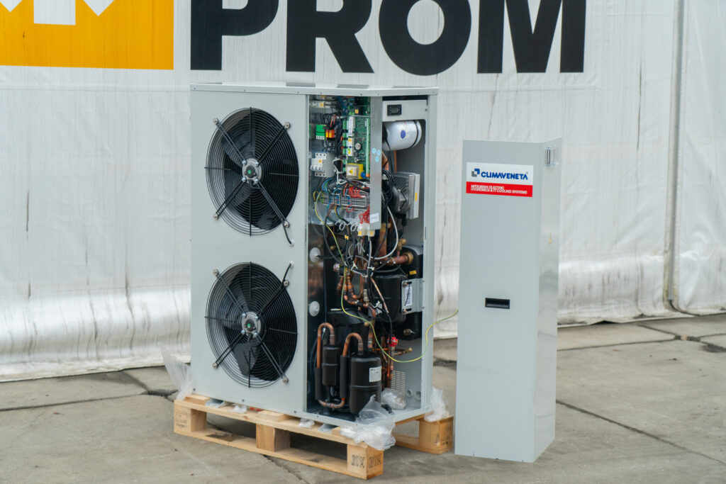 Kaltwassersatz/Wärmepumpe Climaveneta I BX N 010T HANRV 9.9 kW/11 kW