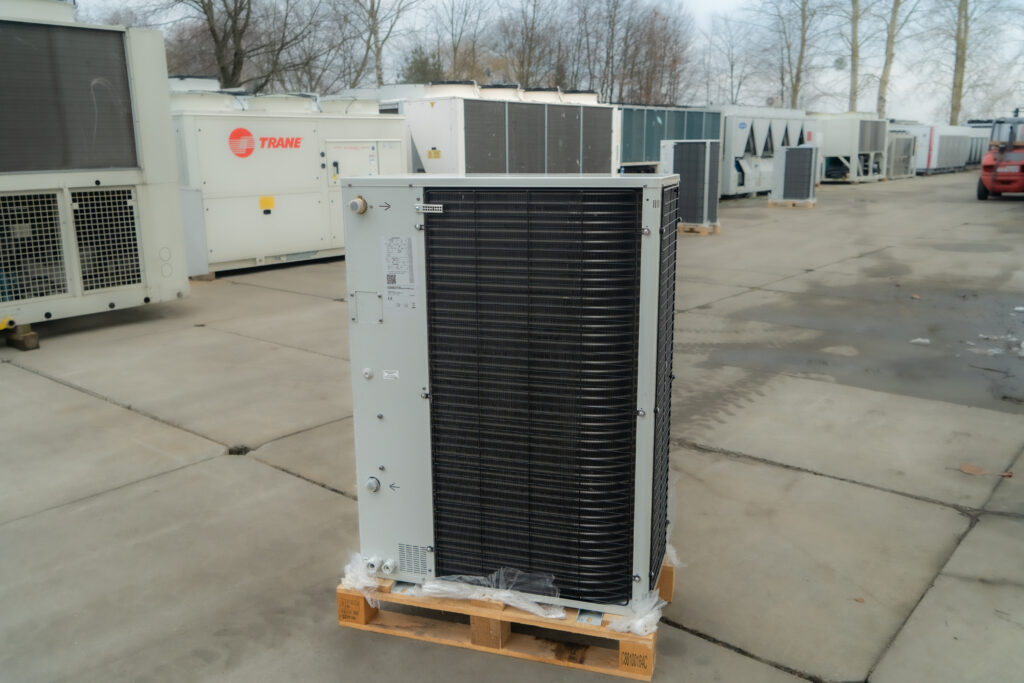Kaltwassersatz/Wärmepumpe Climaveneta I BX N 010T HANRV 9.9 kW/11 kW