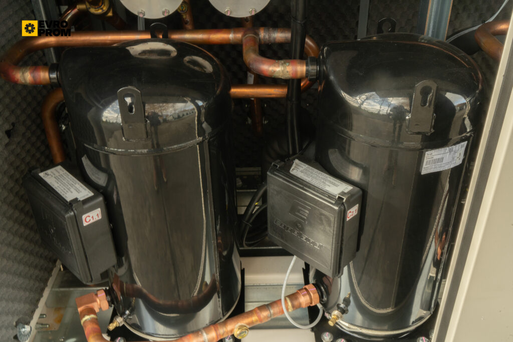 Aircooled chiller CLIVET WSAT XEM 120.4 330.4 KW