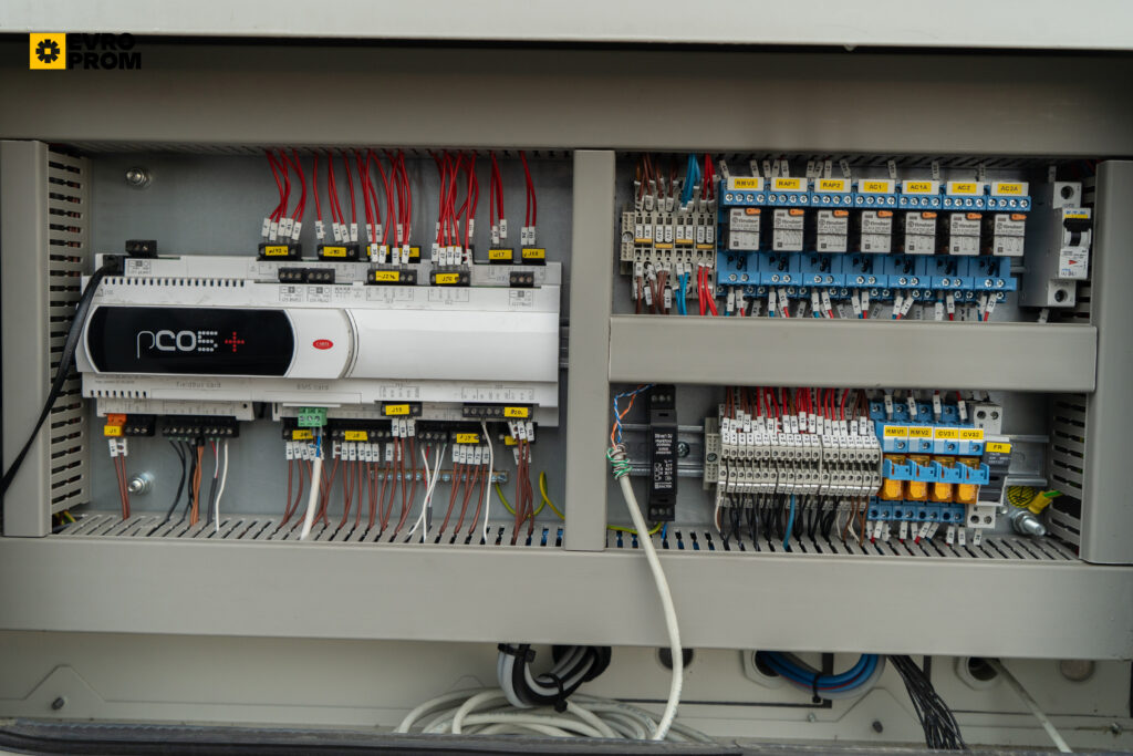 Чіллер AERMEC NRB2200X A BI 634 кВт