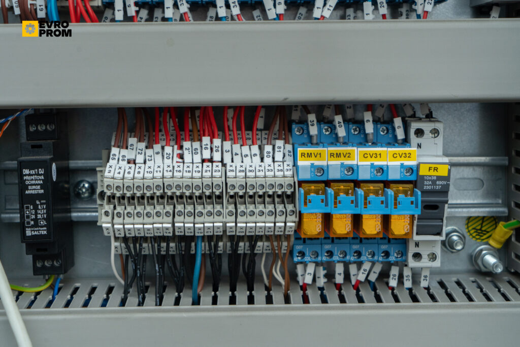 Чіллер AERMEC NRB2200X A BI 634 кВт