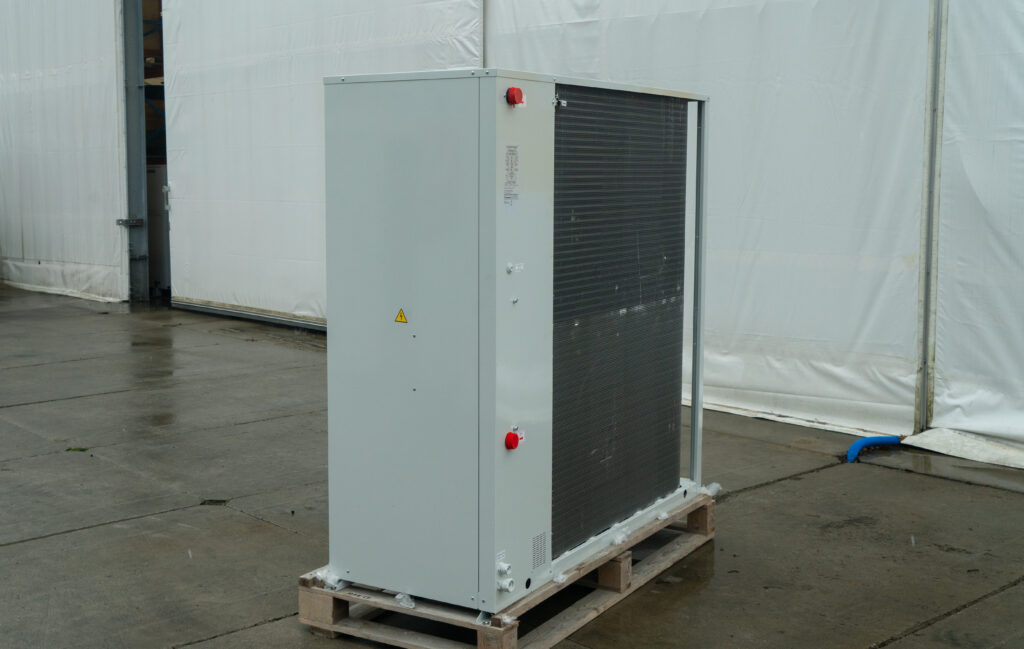 Чиллер Climaveneta i BX 035 T HANV 35.1 кВт