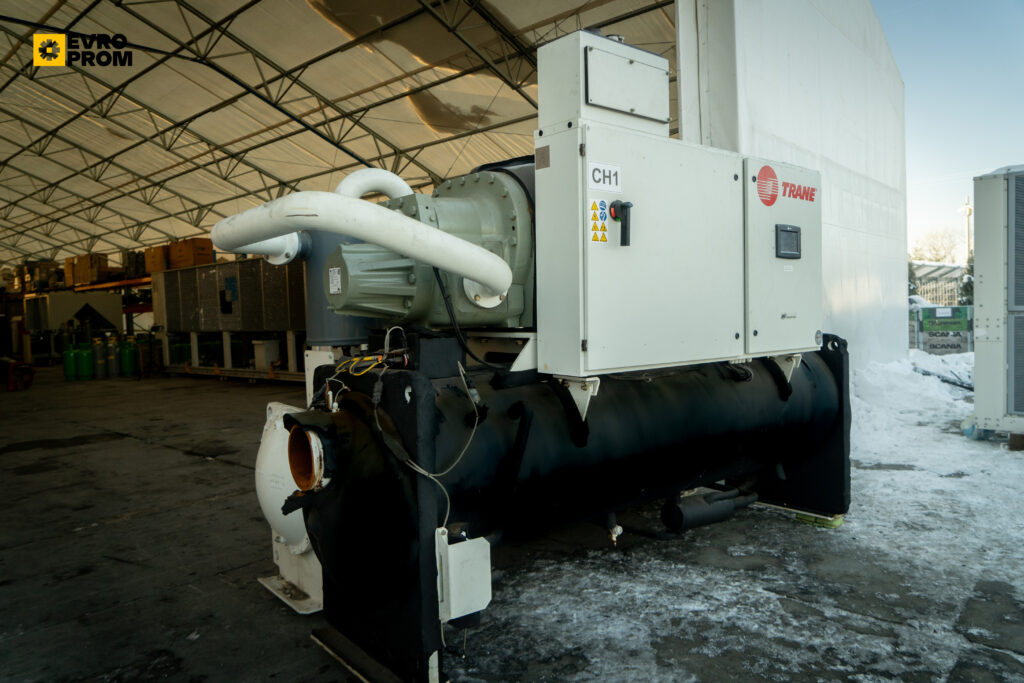 Kaltwassersatz TRANE RTHD 300 SE 1055 kW