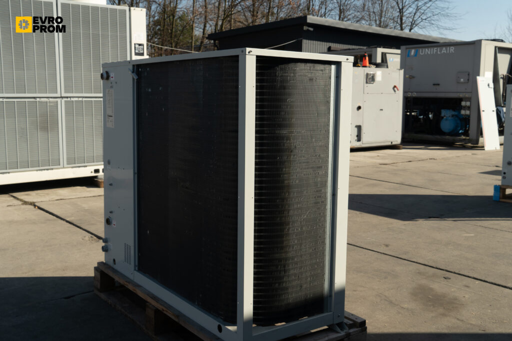 Aircooled chiller CLIMAVENETA MECH IB G07/S 23Y 21.1 kW