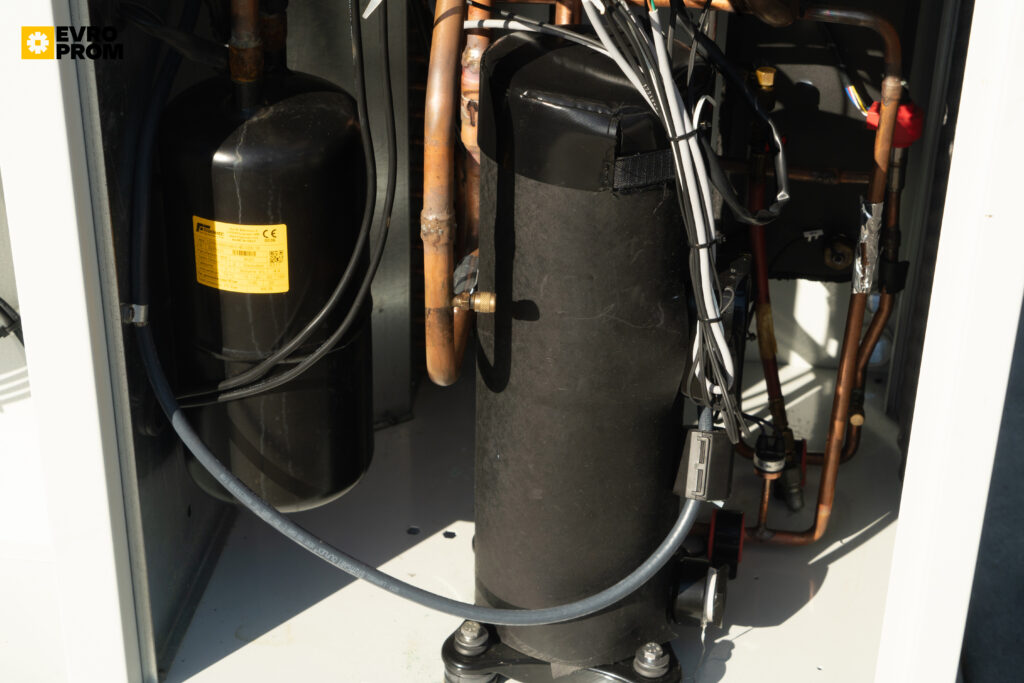 Aircooled chiller CLIMAVENETA MECH IB G07/S 23Y 21.1 kW