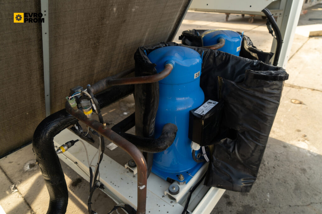 Kaltwassersatz TRANE CGAM 080 SE SQ 218.3 KW