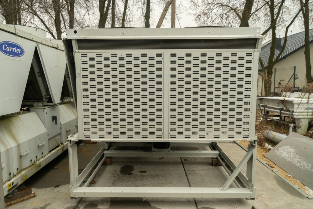 Kaltwassersatz CLIMAVENETA NX SL K 0914T 241 kW
