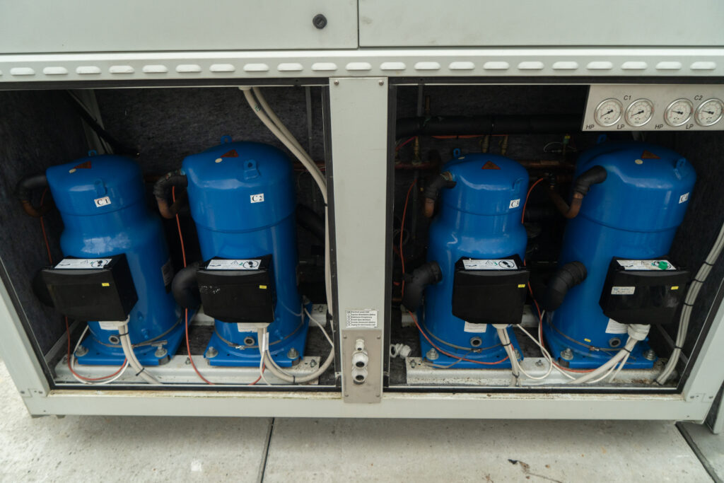 Kaltwassersatz CLIMAVENETA NX SL K 0914T 241 kW