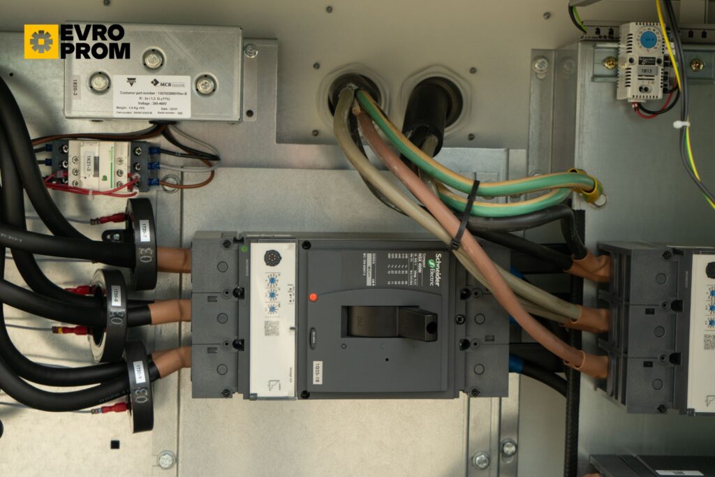 Aircooled chiller TRANE RTAF300 HSS XLN 1079 kW