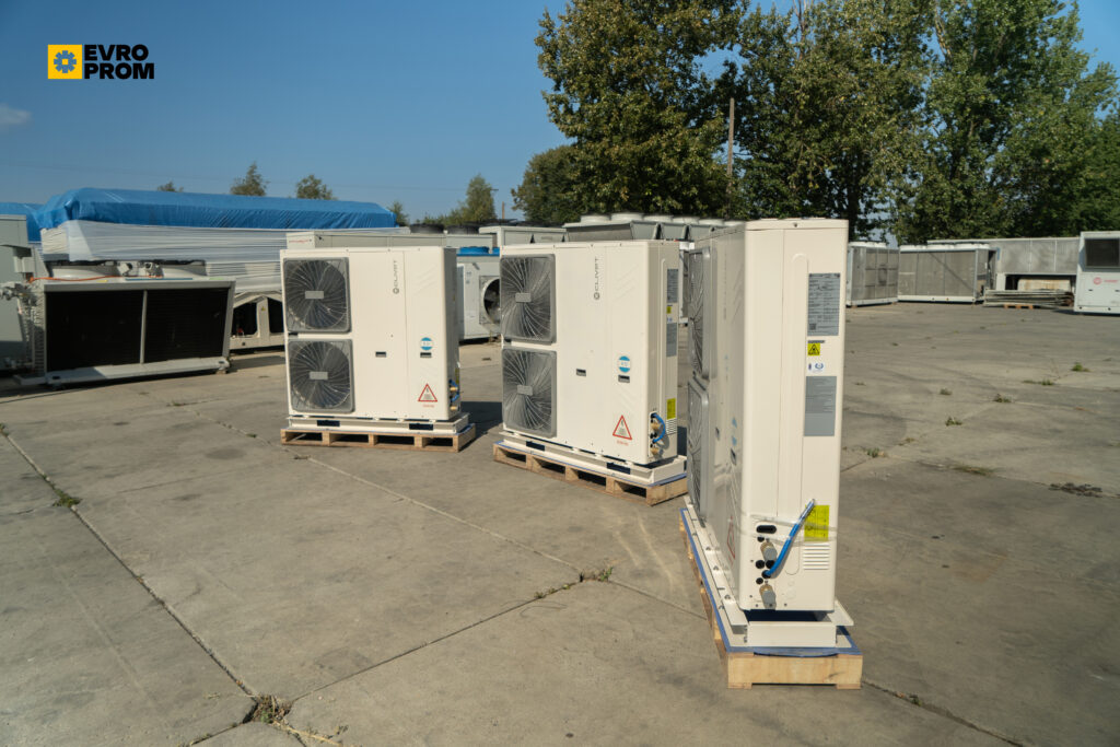 AIRCOOLED chiller/heat pump Clivet WSAN-YMI 71 12.9/14.1 kW