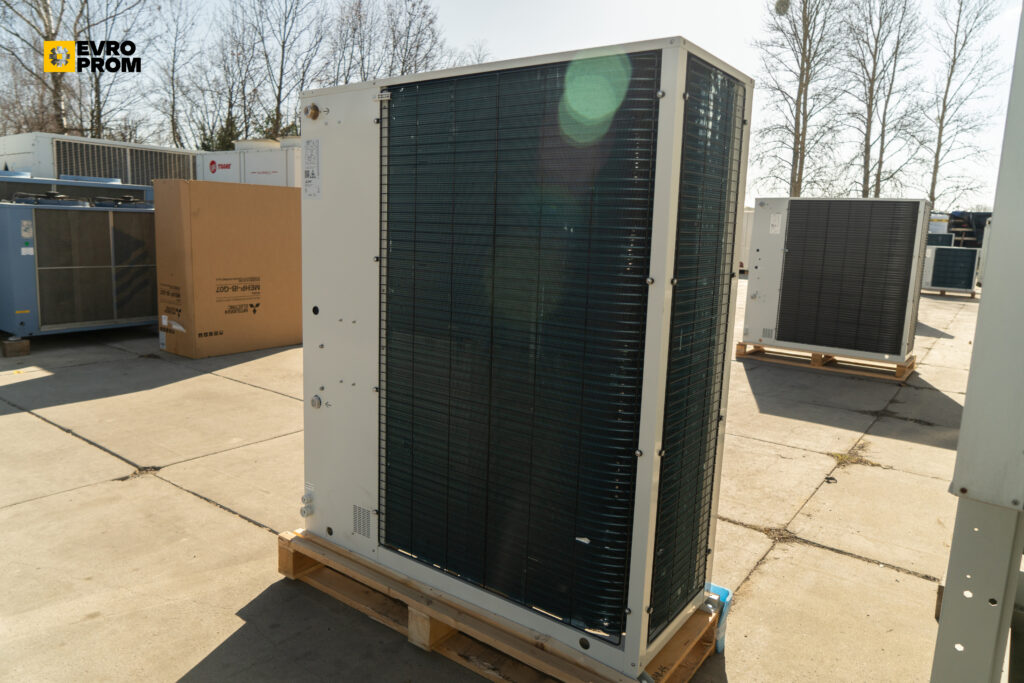 Чиллер/Тепловой насос CLIMAVENETA MEHP IB G07 27Y 25.8 кВт/27.2 кВт