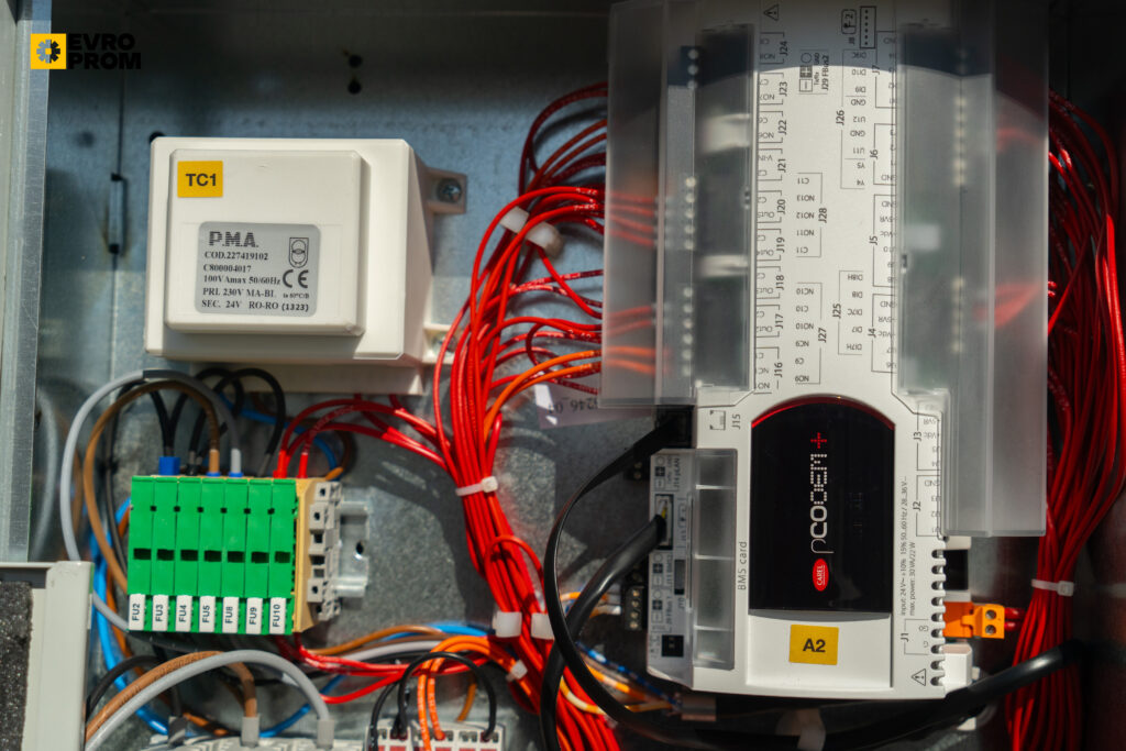 Чиллер/Тепловой насос CLIMAVENETA MEHP IB G07 27Y 25.8 кВт/27.2 кВт