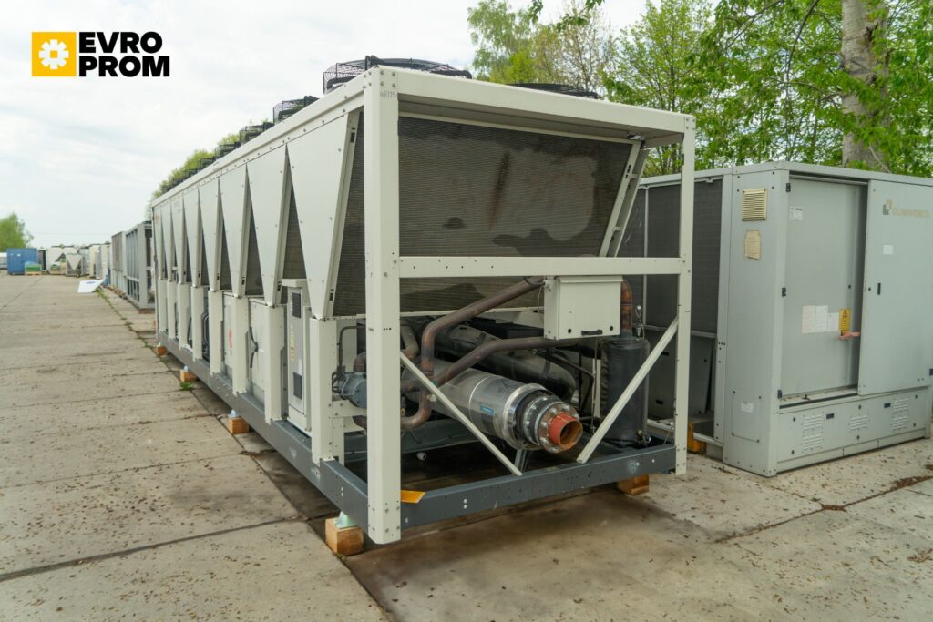 Aircooled chiller TRANE RTAF300 HSS XLN 1079 kW