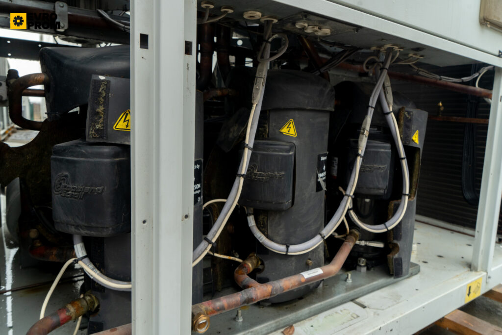 Aircooled chiller/Heat pump CARRIER 30RQS 100B0241 PE 95.1 kW / 100 kW
