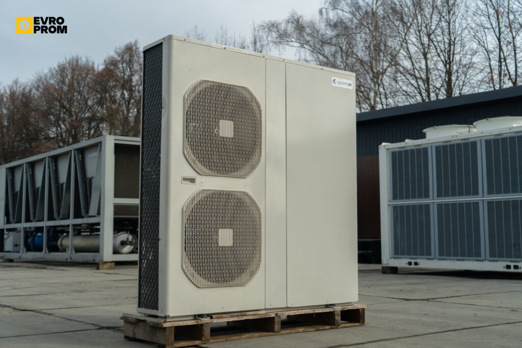 Чиллер/Тепловой насос SYSTEMAIR 24 AIR EVO PH 23.15 кВт/23.5 кВт
