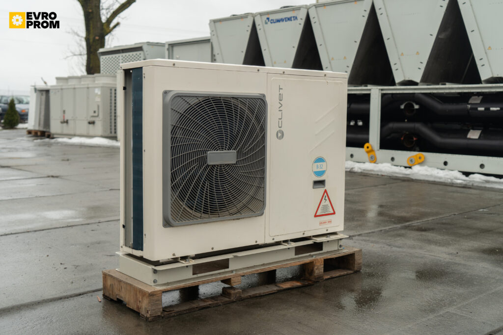 Чиллер/Тепловой насос CLIVET WSAN-YMi 31 6.3 кВт / 6.8 кВт