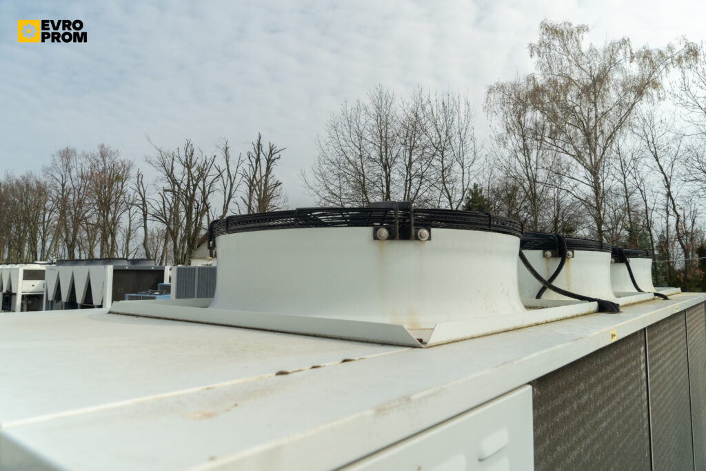 Kaltwassersatz / Wärmepumpe MTA TAEevo TECH 802 159 kW/184 kW