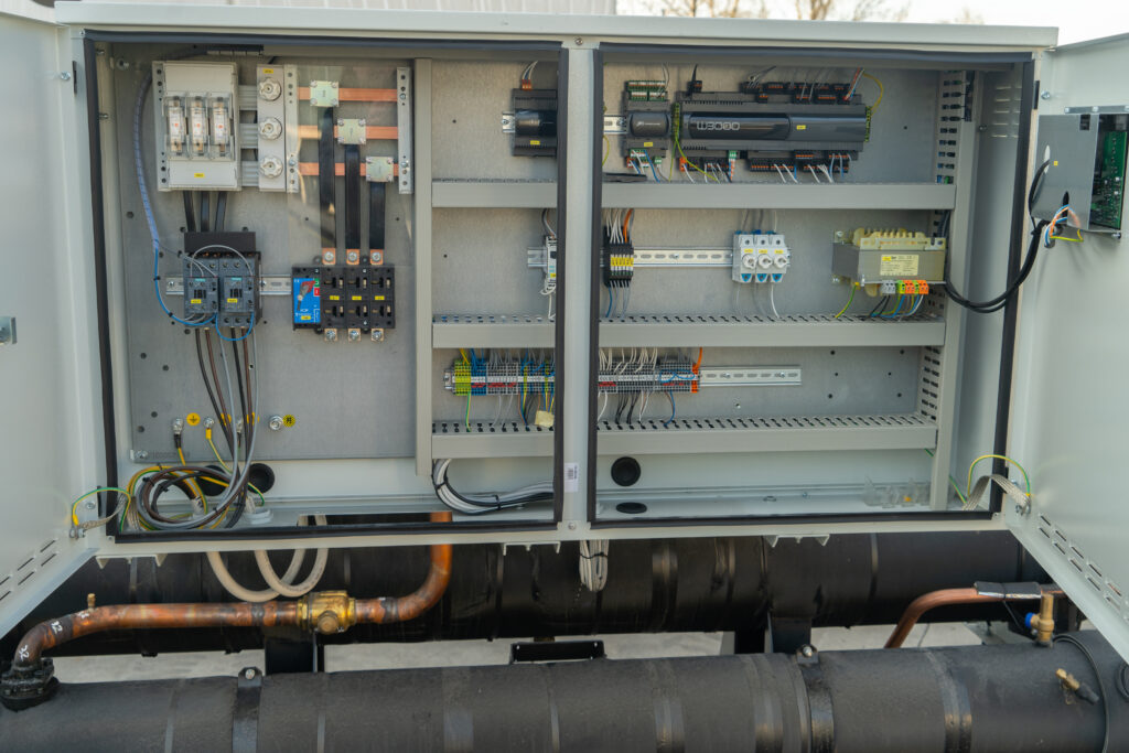 Watercooled chiller/Heat pump Climaveneta  FOCS W H 0501 106 kW/122 kW