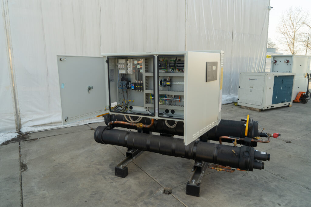 Watercooled chiller/Heat pump Climaveneta  FOCS W H 0501 106 kW/122 kW