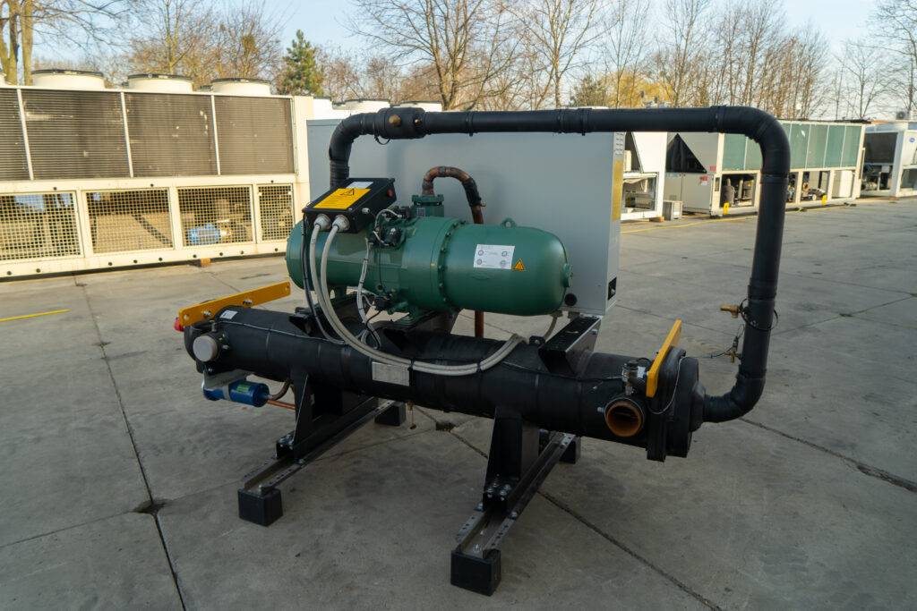Watercooled chiller/Heat pump Climaveneta  FOCS W H 0501 106 kW/122 kW